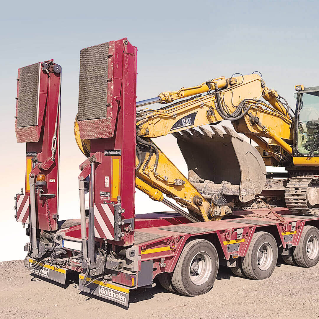Podvalník DAF CF530 Goldhofer k půjčení na Karlovarsku od společnosti Sedlecký Kaolin Rental.