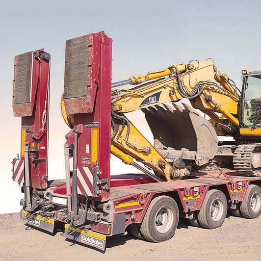 Podvalník DAF CF530 Goldhofer k půjčení na Karlovarsku od společnosti Sedlecký Kaolin Rental.